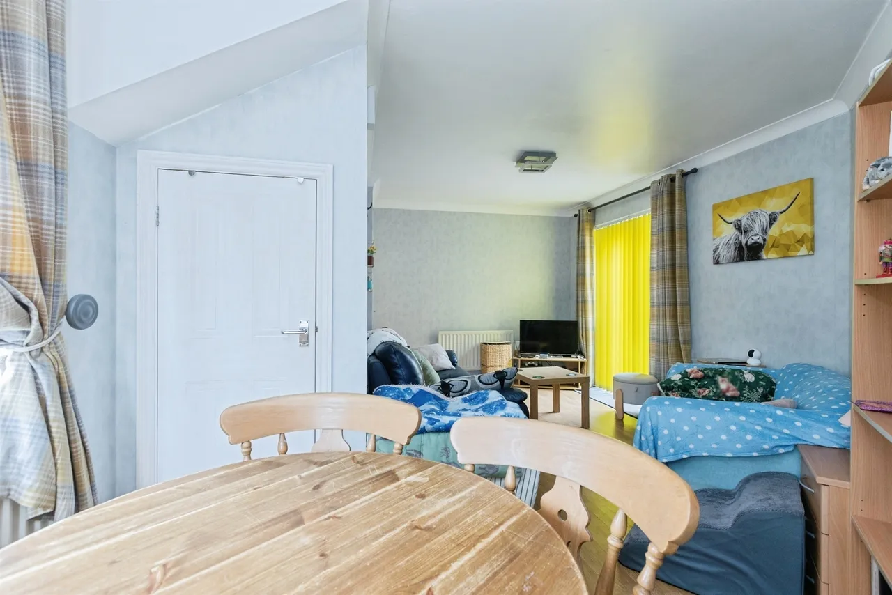 Grange Close, Leicester, photo 9