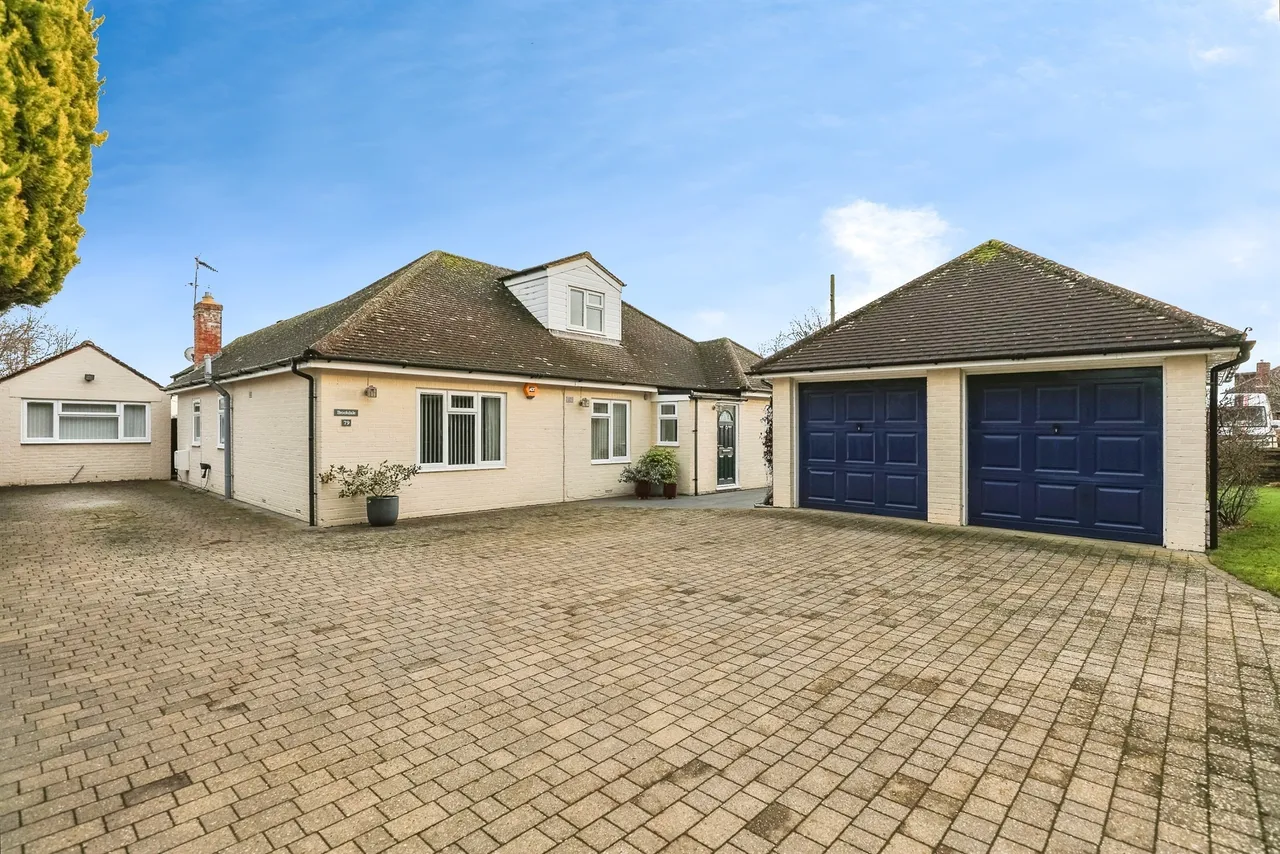 4 bed house for sale, Upwood Road, Huntingdon, PE26