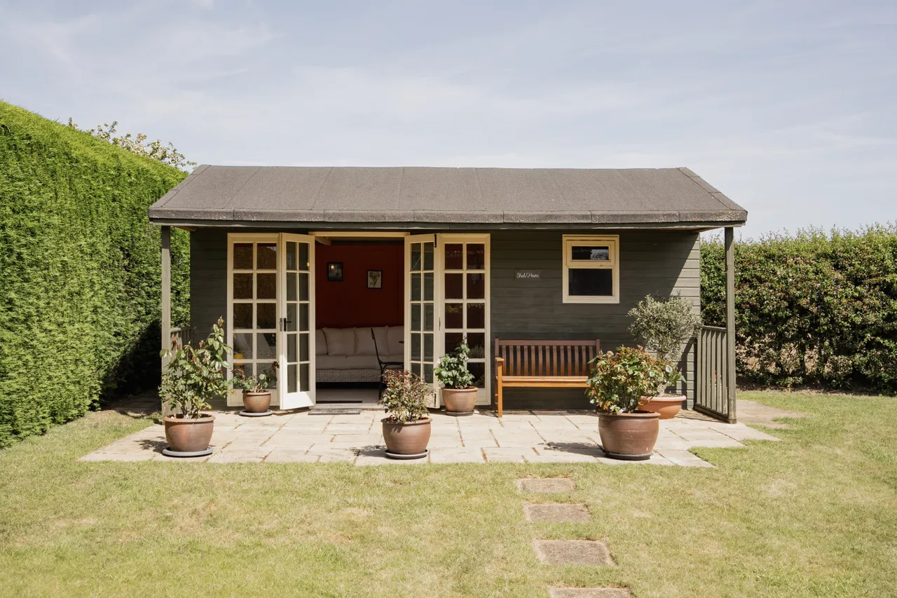 Mattishall Road, East Tuddenham, NR20, photo 13