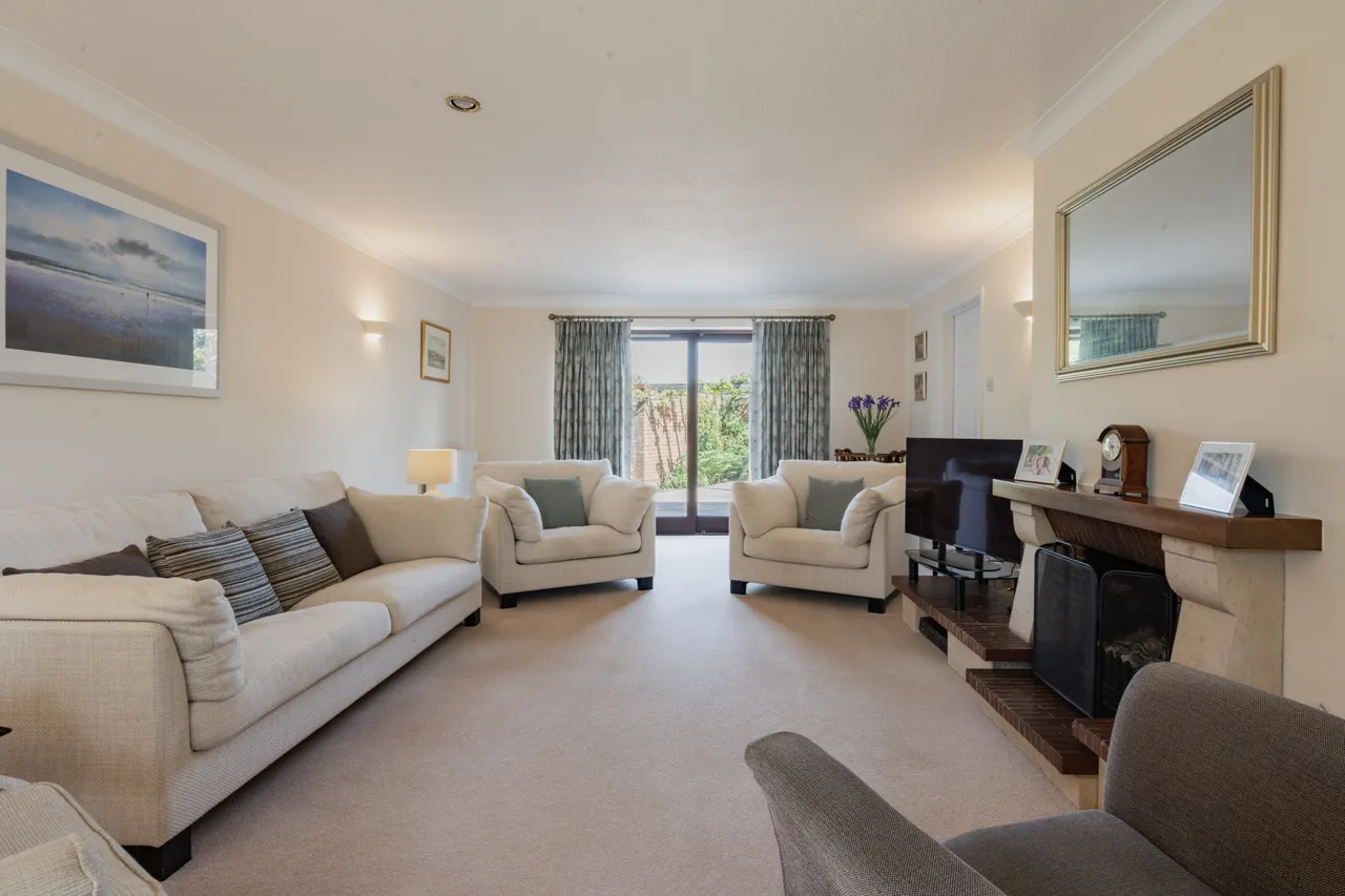 Mattishall Road, East Tuddenham, NR20, photo 8