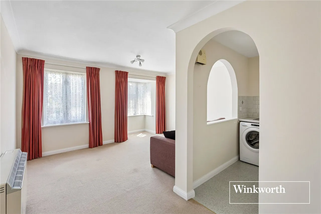 Dorset Mews, Finchley, London, N3, photo 7