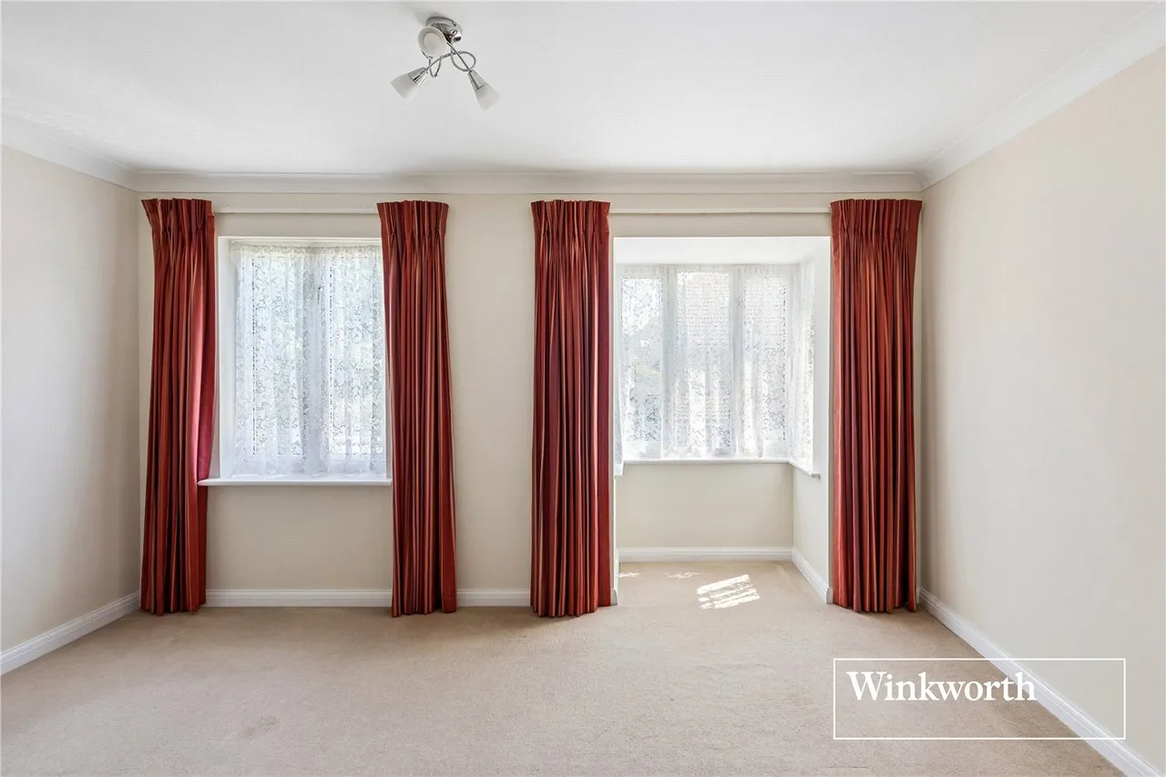 Dorset Mews, Finchley, London, N3, photo 5