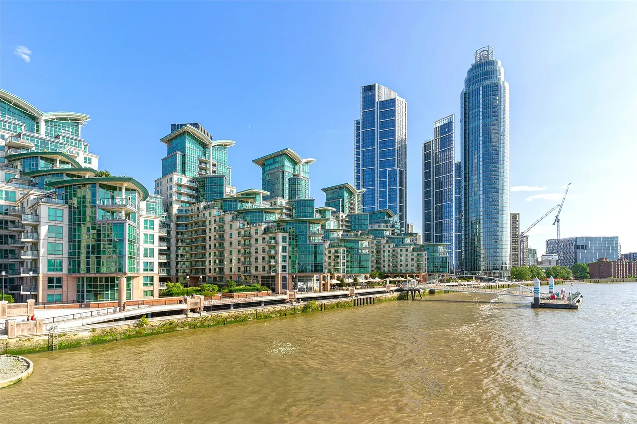 Flagstaff House, St. George Wharf, SW8, photo 12