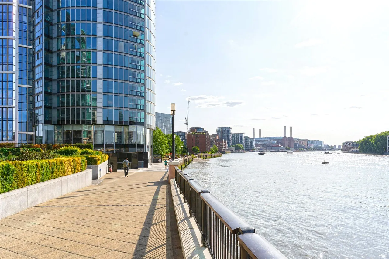 Flagstaff House, St. George Wharf, SW8, photo 13