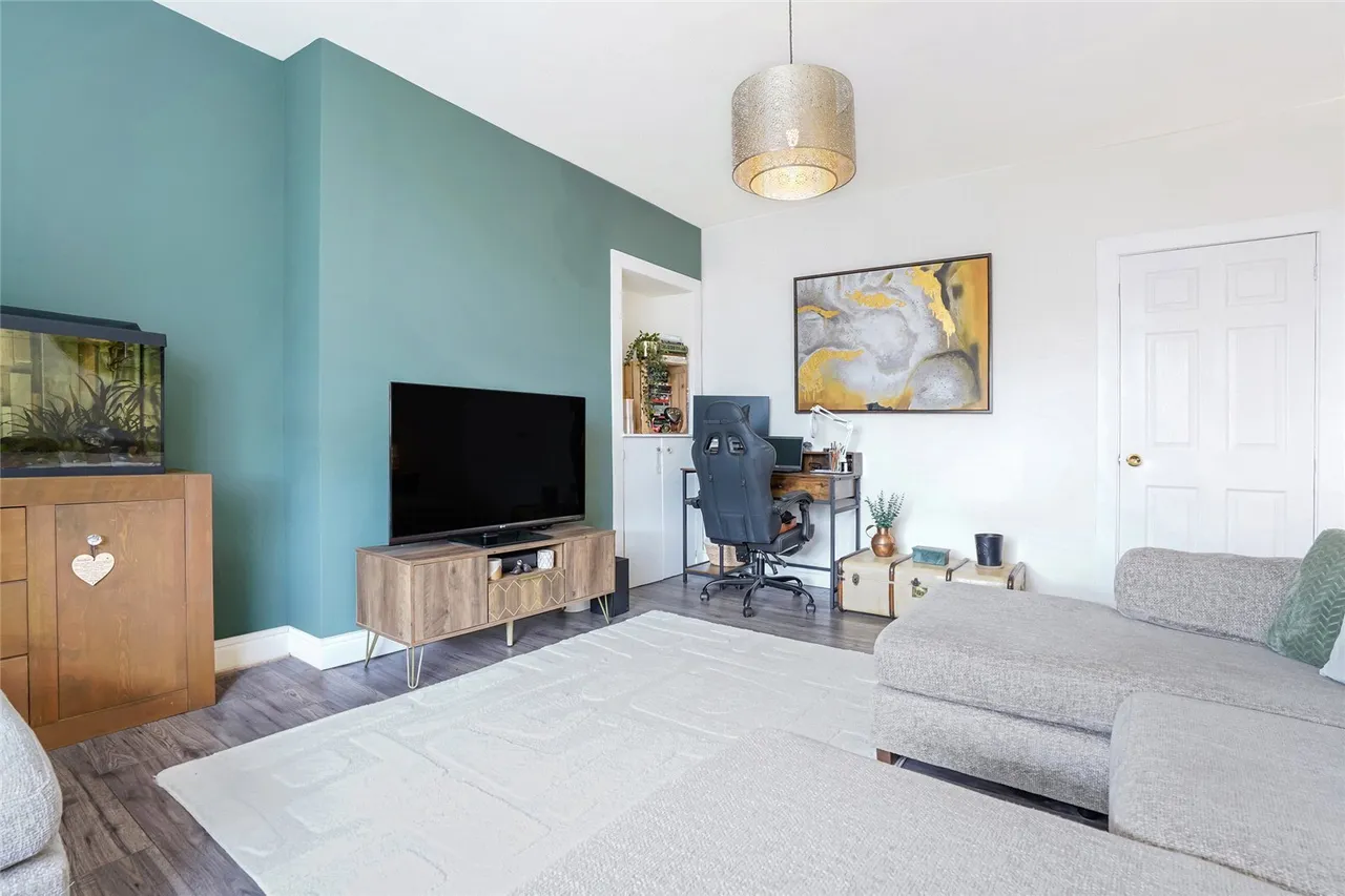 Wallace Place, Blantyre, Glasgow, South Lanarkshire, G72, photo 4
