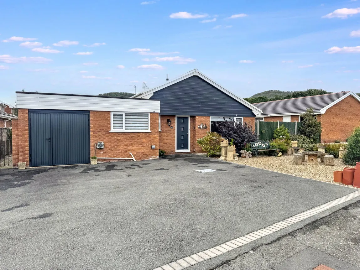 3 bed house for sale — Heol Awel, Abergele, Conwy, LL22 7UQ