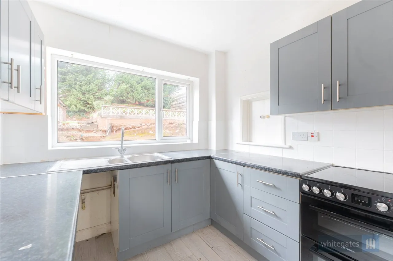 Blue Hatch, Frodsham, WA6, photo 9