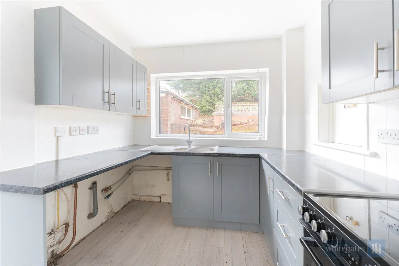 Blue Hatch, Frodsham, WA6, photo 8