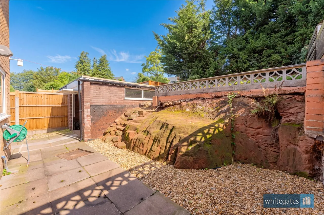 Blue Hatch, Frodsham, WA6, photo 27