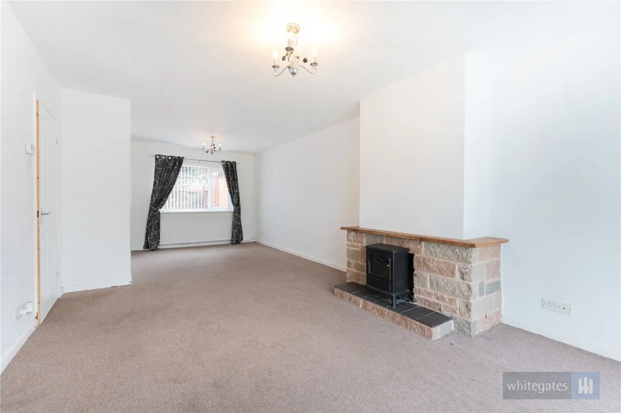 Blue Hatch, Frodsham, WA6, photo 6