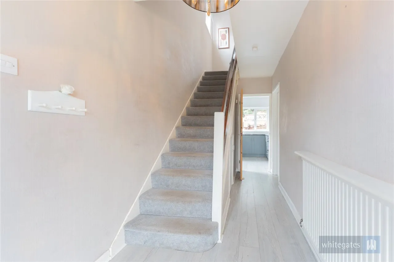 Blue Hatch, Frodsham, WA6, photo 2