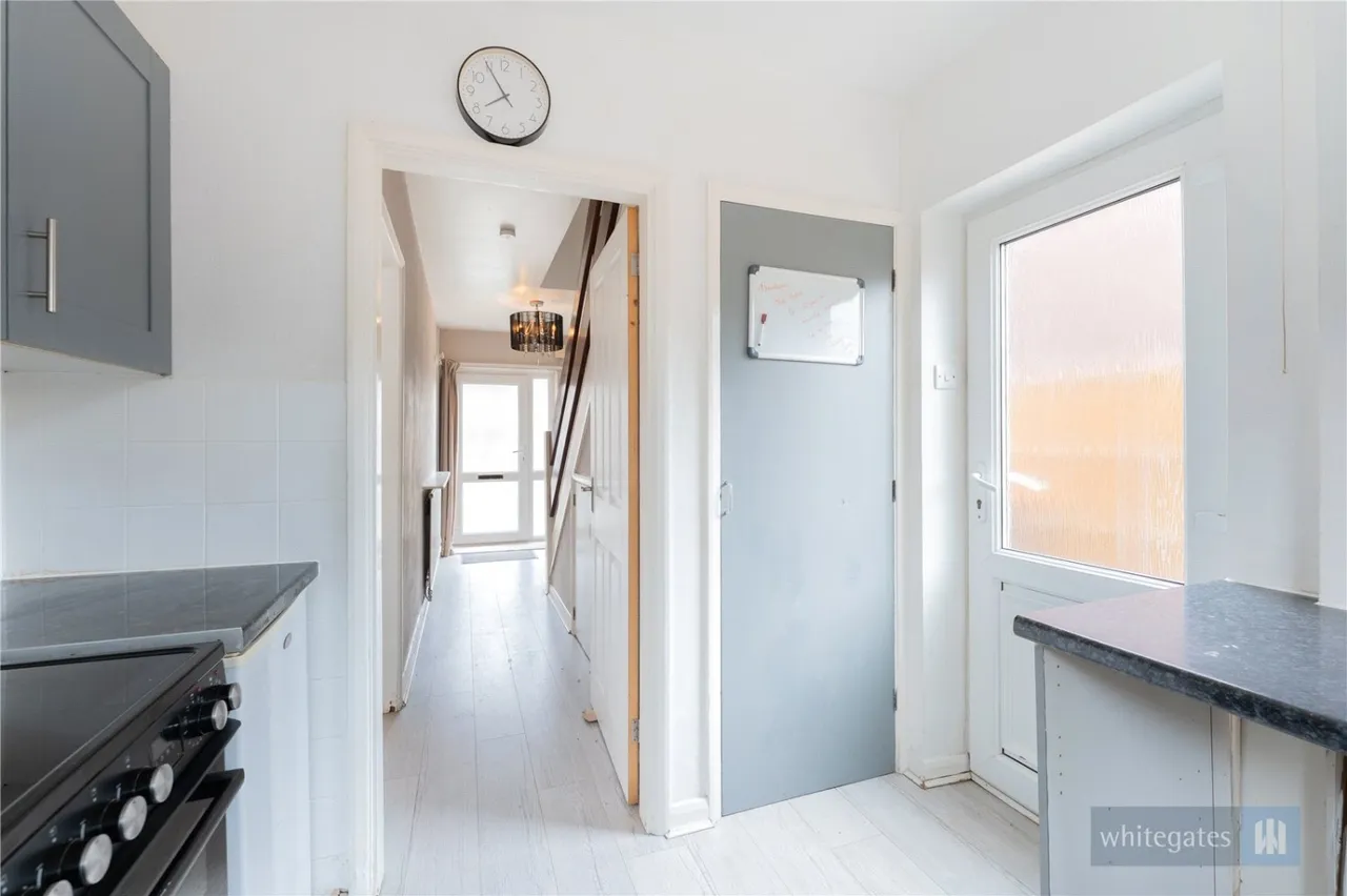 Blue Hatch, Frodsham, WA6, photo 10