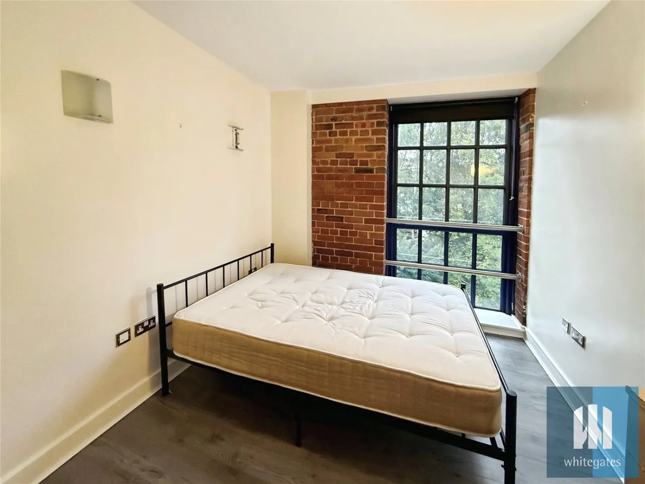 Firth Street, Huddersfield, HD1, photo 13