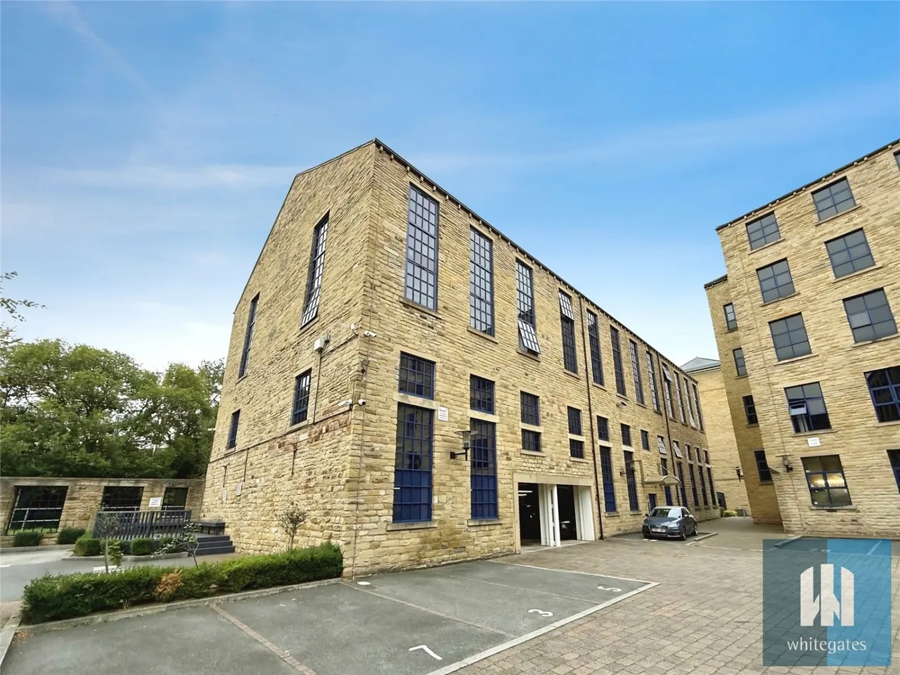 Firth Street, Huddersfield, HD1, photo 8