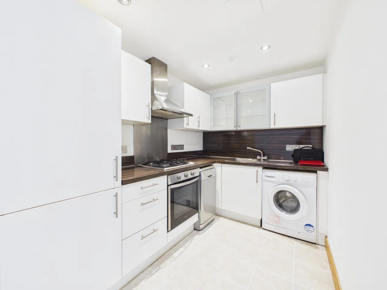 20 Wellwood Street, Belfast, BT12, photo 9