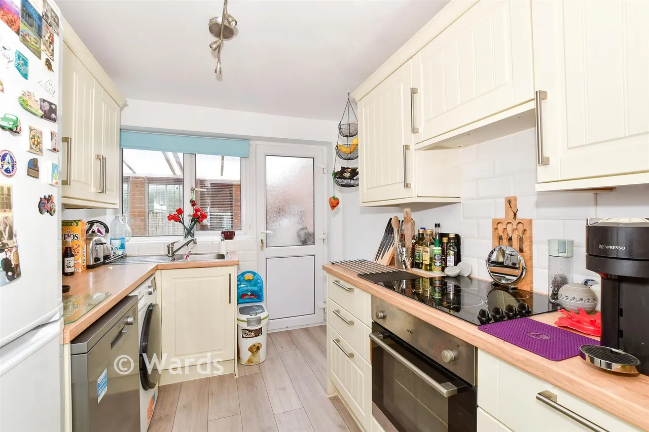 Powell Close, Aylesford, ME20, photo 3