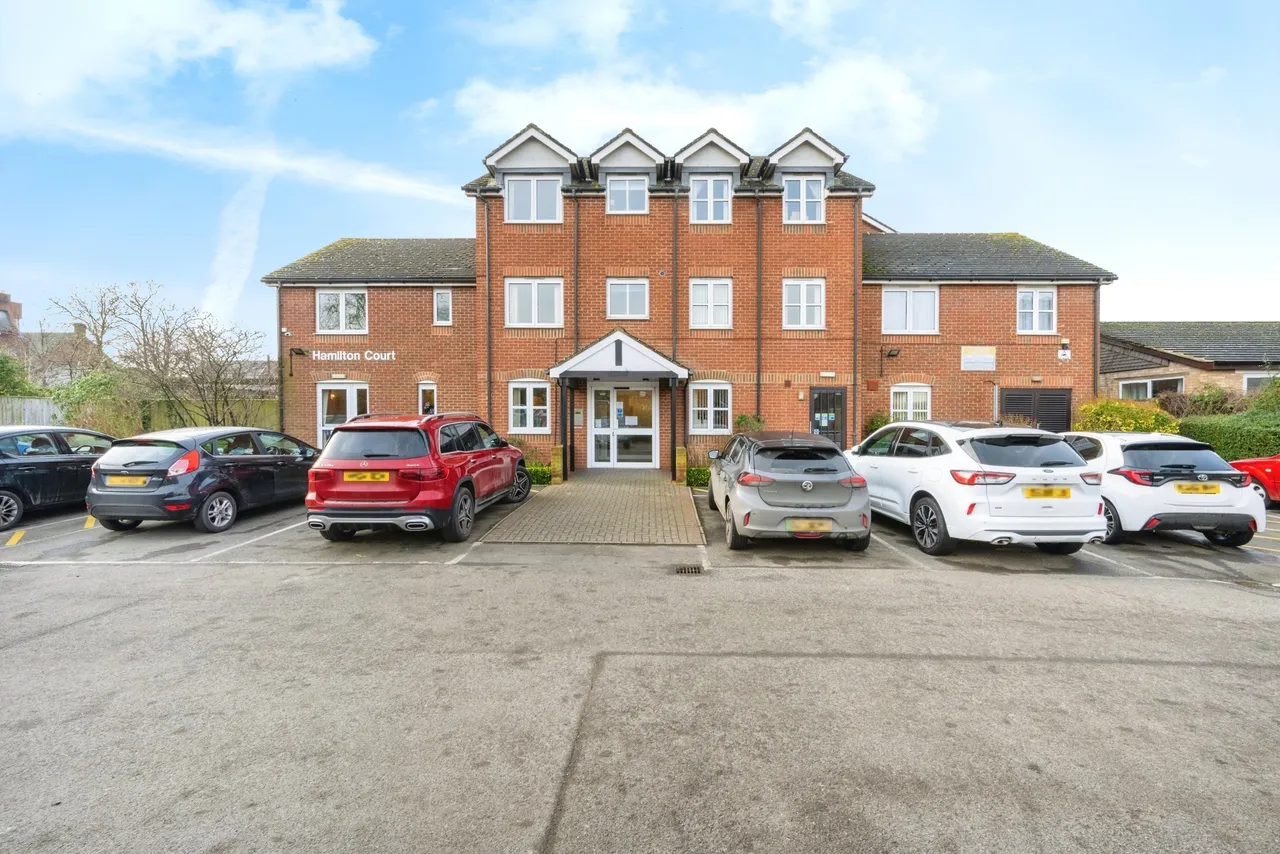 Hamilton Court, Lammas Walk, Leighton Buzzard, Bedfordshire, LU7, photo 15