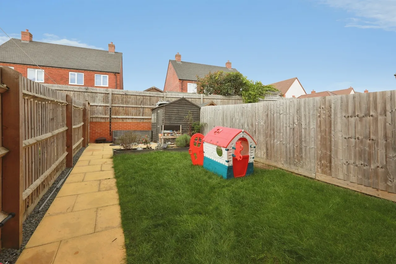 Stephens Place, Upper Lighthorne, CV33, photo 14