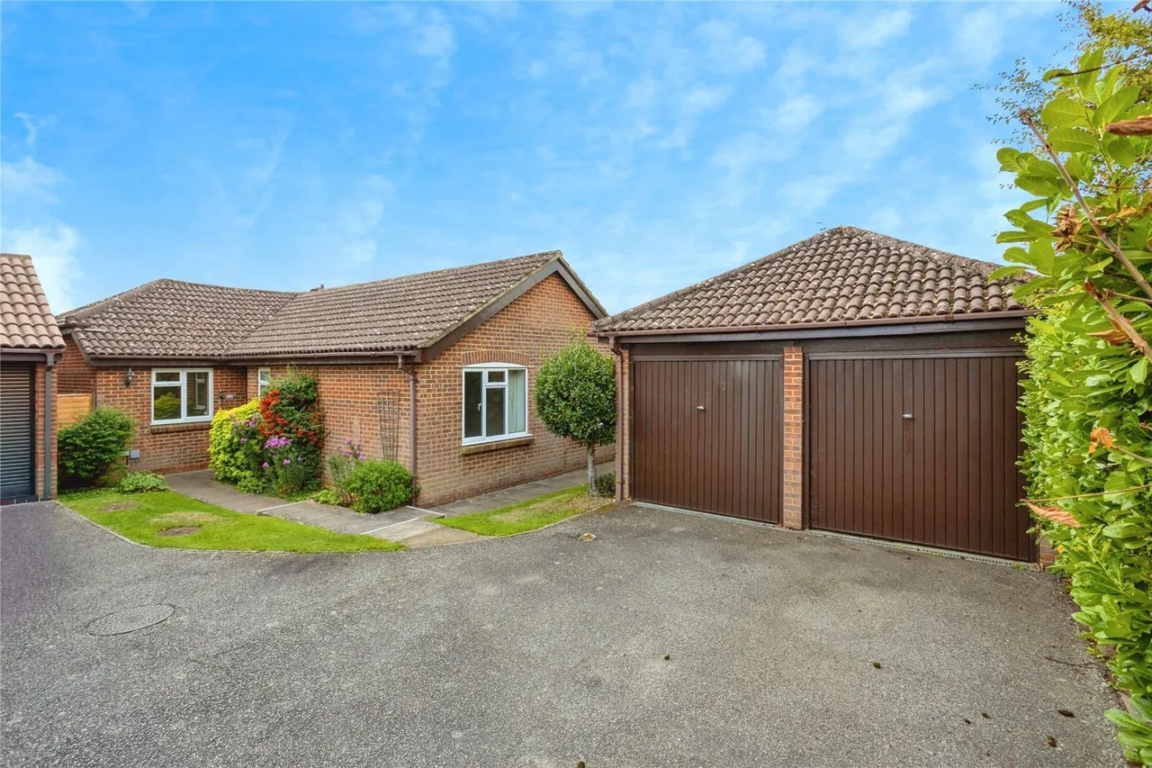 3 bed house for sale, Higham Gardens, Tonbridge, TN10