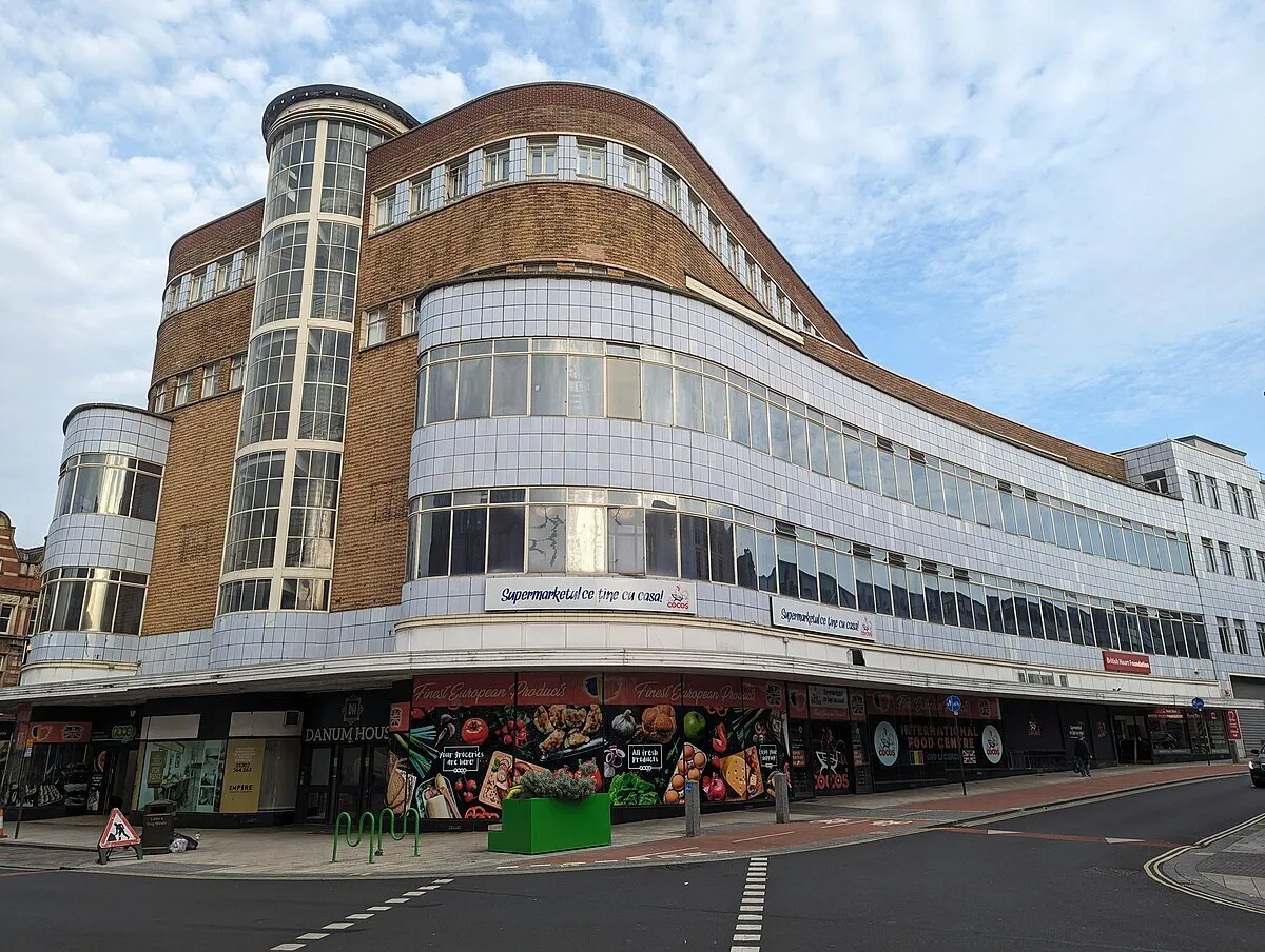 2 bed flat to rent — Danum House St. Sepulchre Gate, DONCASTER