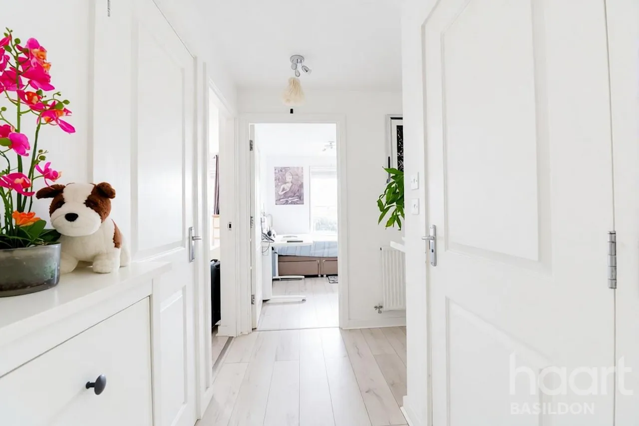 Blake Avenue, Basildon, SS14, photo 10
