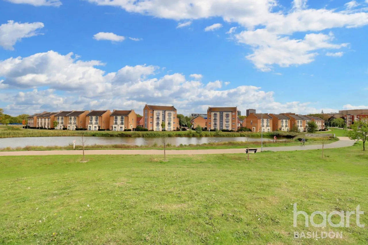 Blake Avenue, Basildon, SS14, photo 11