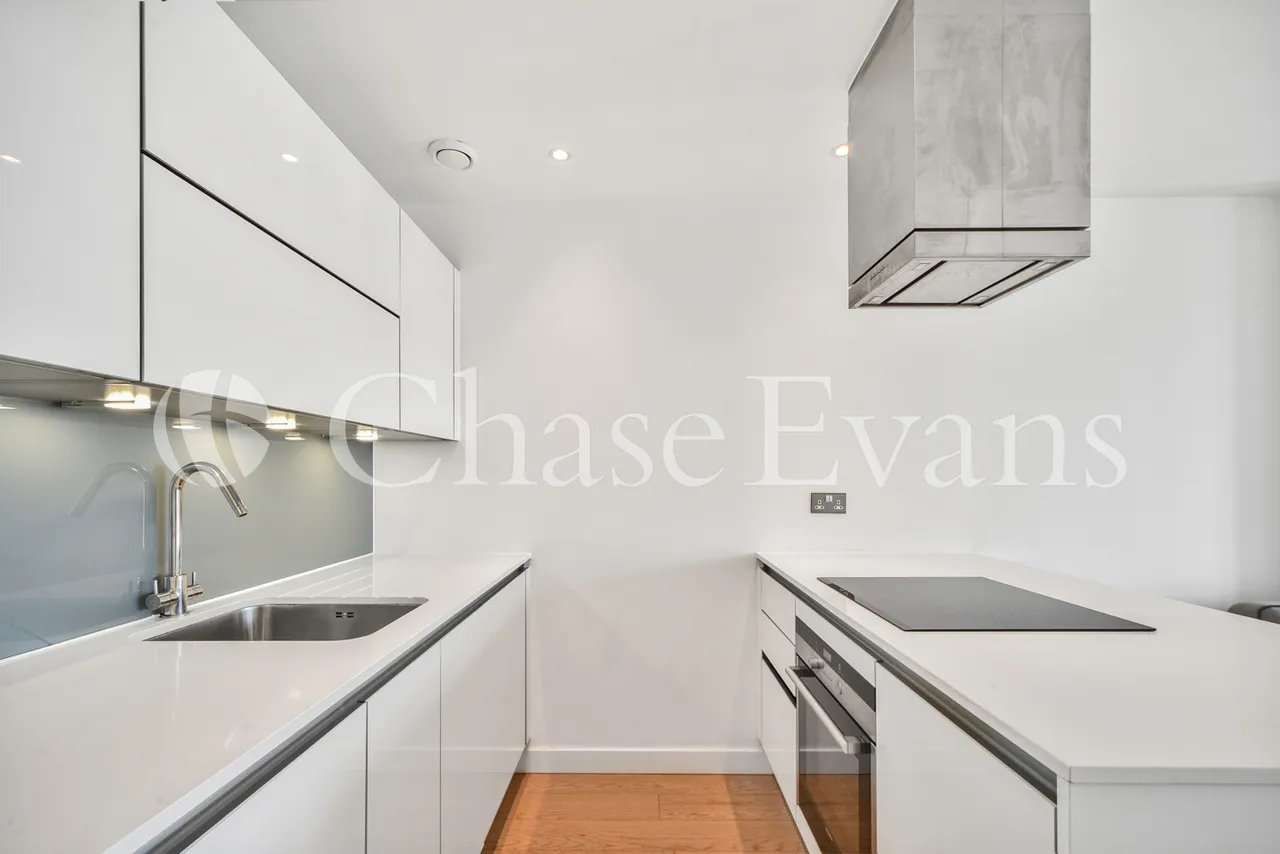 Horizons Tower, 1 Yabsley Street, Canary Wharf, London, E14, photo 4