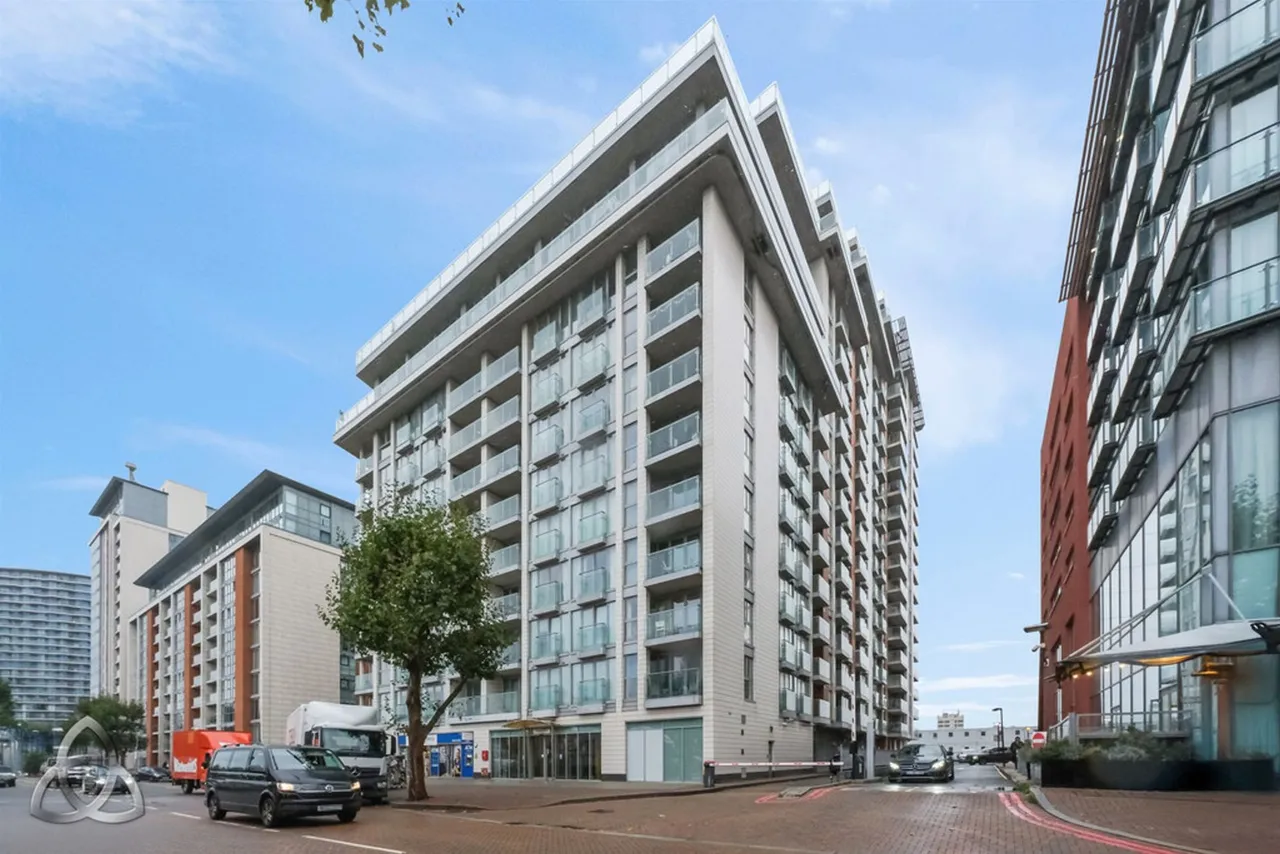 Western Gateway, The Oxygen, E16, photo 3