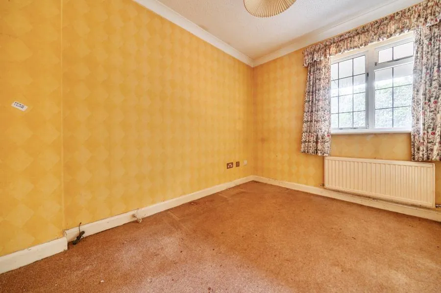Perry Way, Lightwater, GU18, photo 22