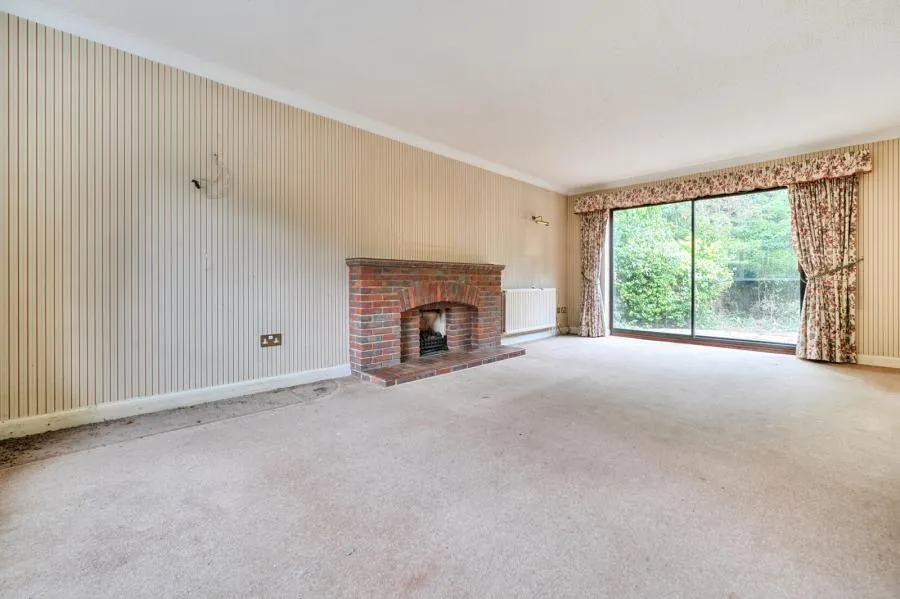 Perry Way, Lightwater, GU18, photo 3