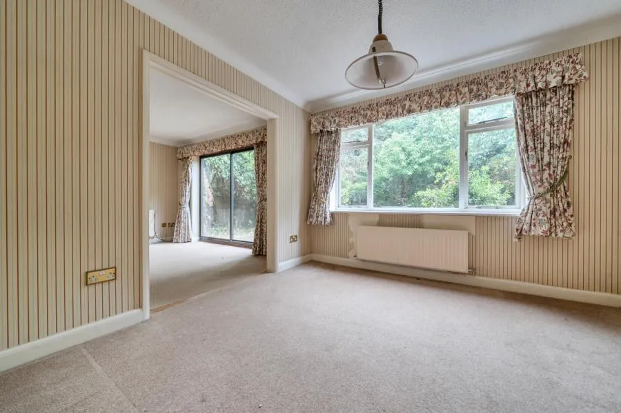 Perry Way, Lightwater, GU18, photo 6