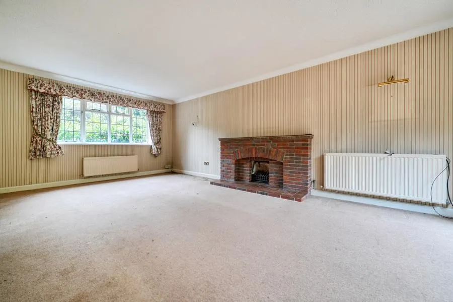 Perry Way, Lightwater, GU18, photo 8