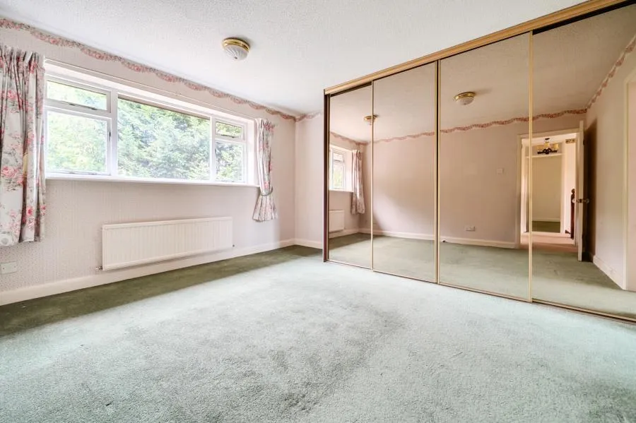 Perry Way, Lightwater, GU18, photo 10