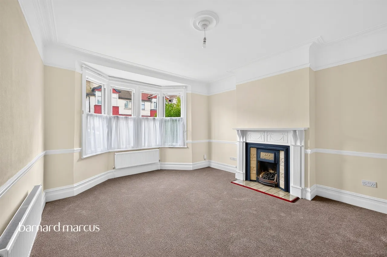 Litchfield Road, Sutton, photo 2