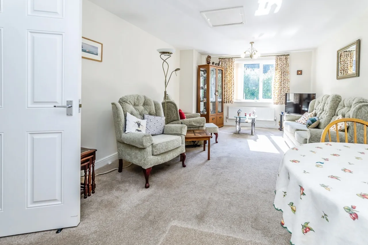 Stafford Road, Caterham, Surrey, CR3, photo 12