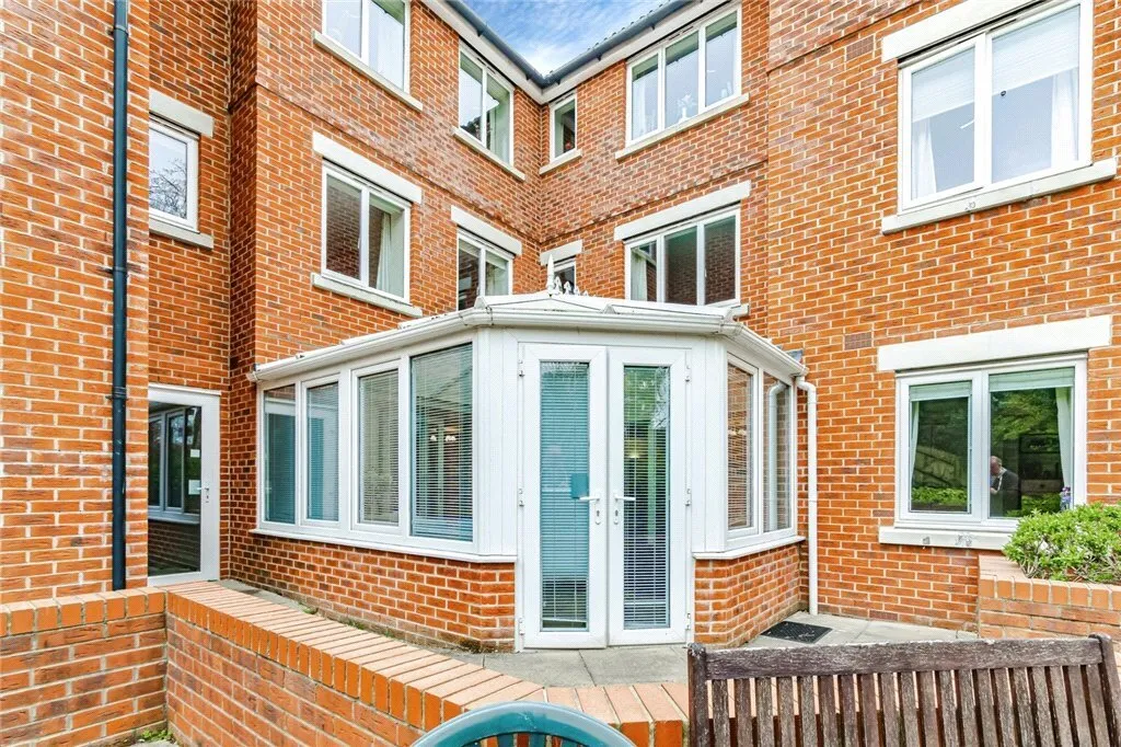 Stafford Road, Caterham, Surrey, CR3, photo 15
