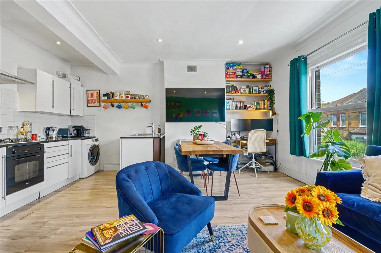 Fernlea Road, London, SW12, photo 3