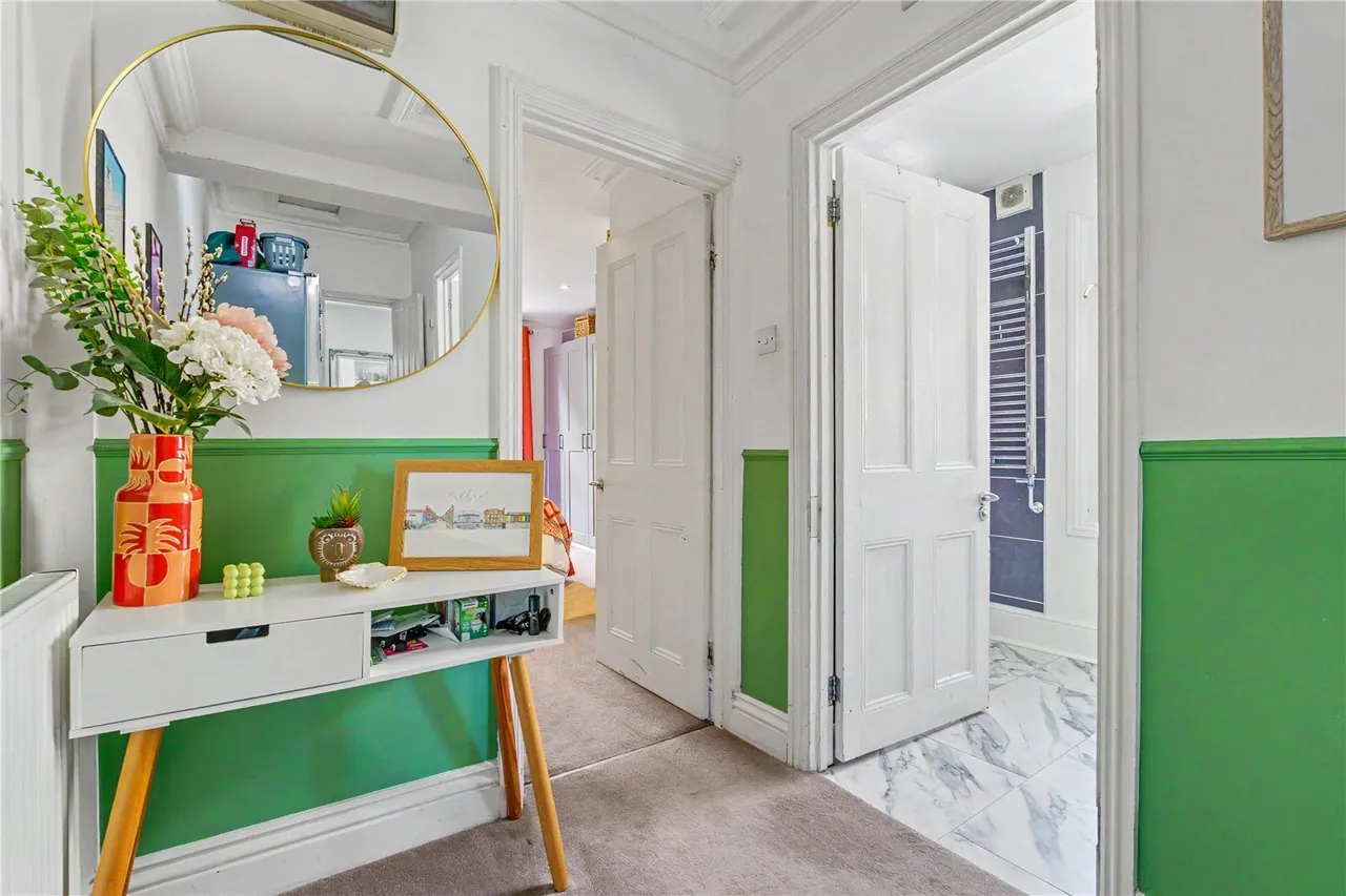 Fernlea Road, London, SW12, photo 12