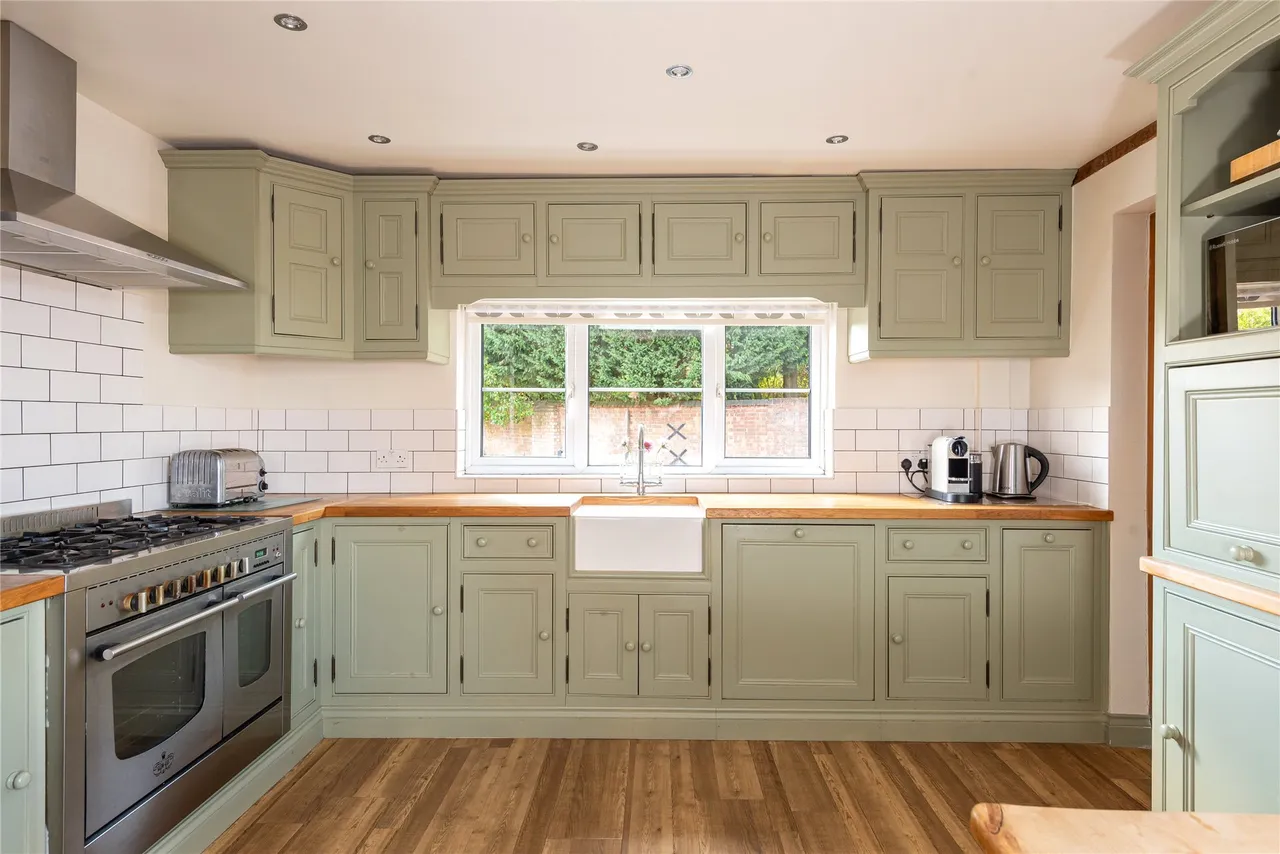 Main Street, Akeley, MK18, photo 13