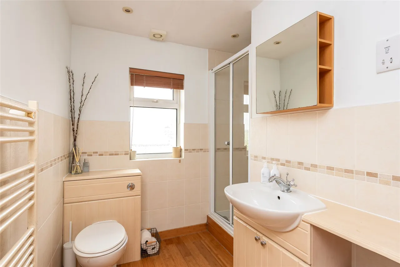 Main Street, Akeley, MK18, photo 24