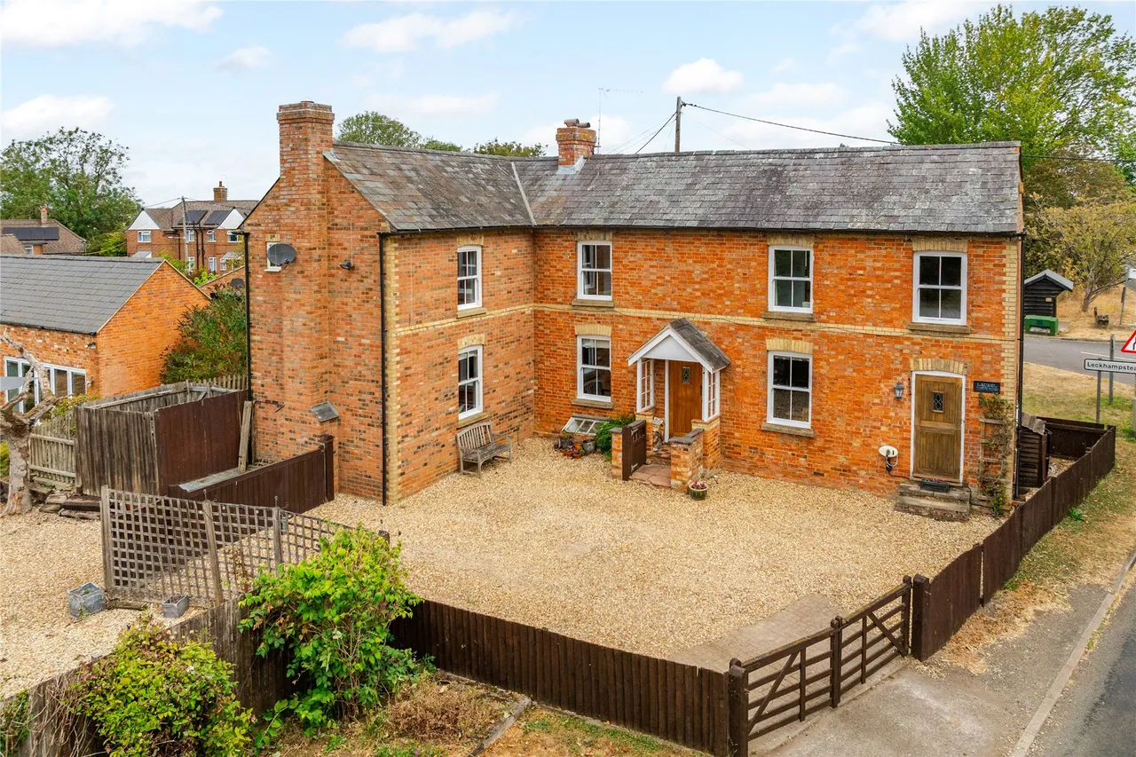 Main Street, Akeley, MK18, photo 33