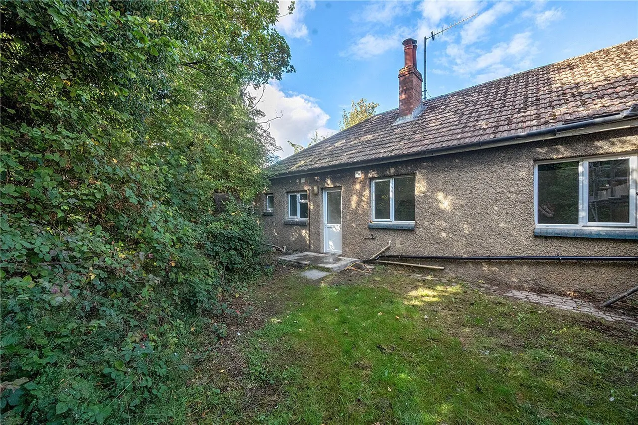 Salisbury Road, Marlborough, SN8, photo 13