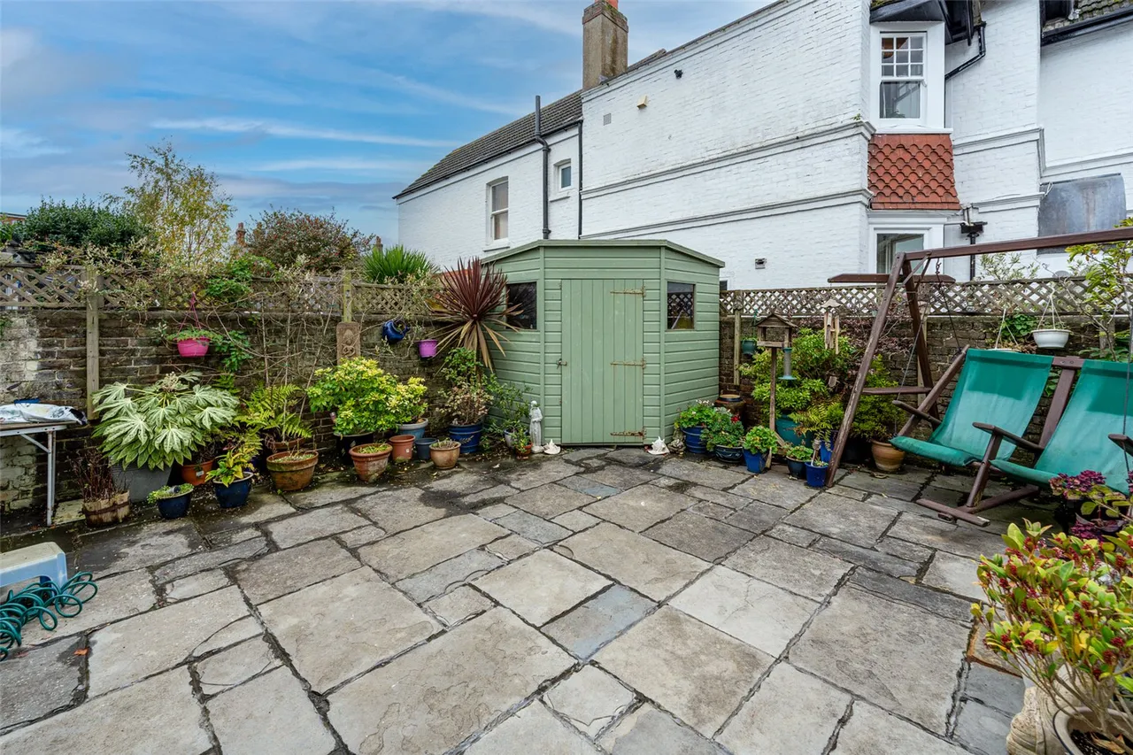 Cowper Road, Worthing, BN11, photo 8