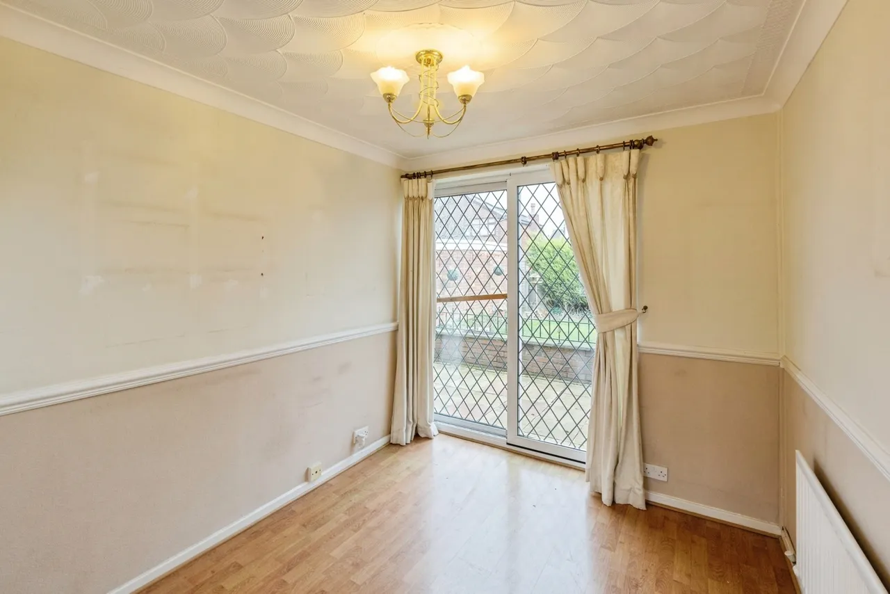 Linden Close, Woolston, Warrington, Cheshire, WA1, photo 12