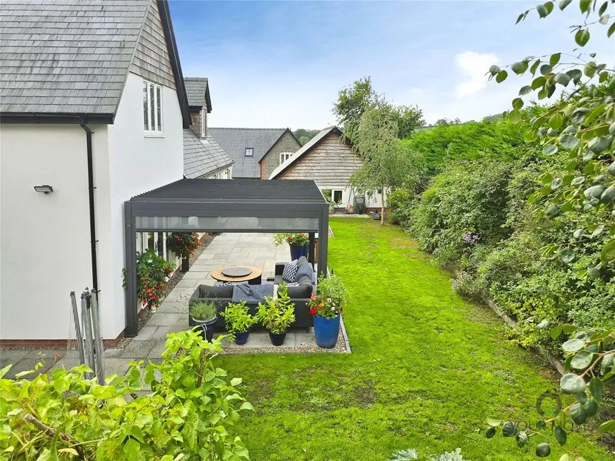 Cae'r Ysgol, Llansantffraid, SY22, photo 5