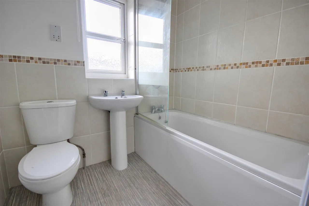Bramble Garth, Beverley, photo 8