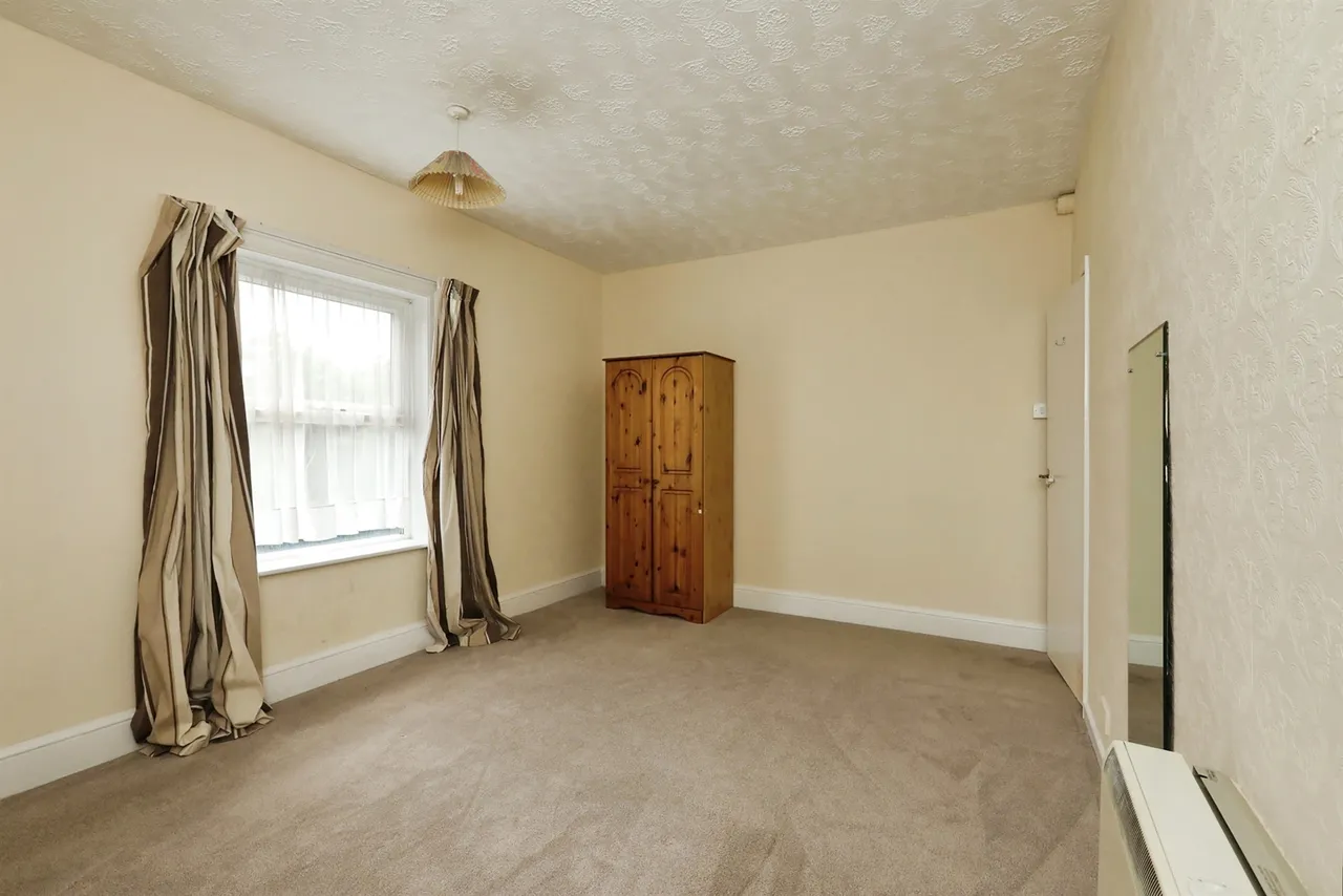 Thorne Road, Doncaster, DN1, photo 9