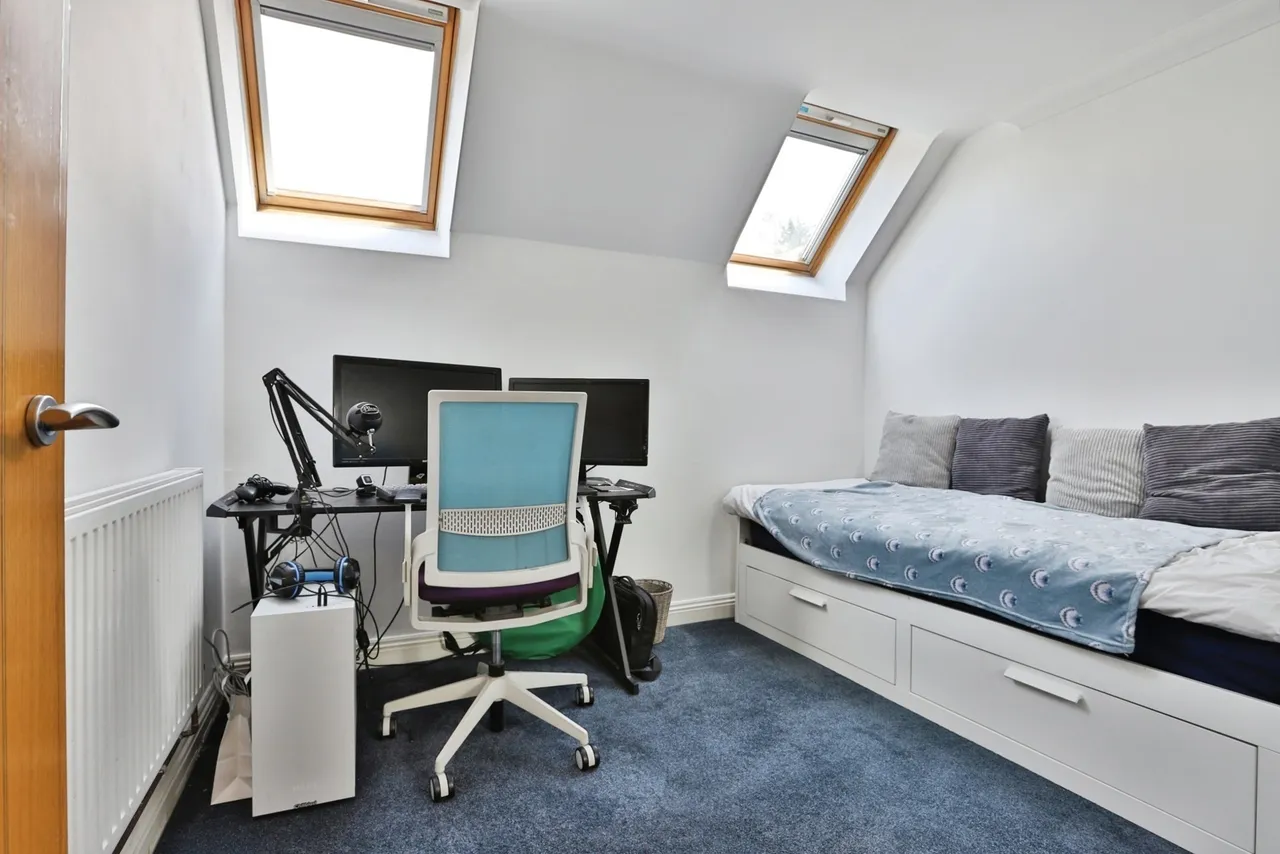 West Moors Road, Ferndown, BH22, photo 13