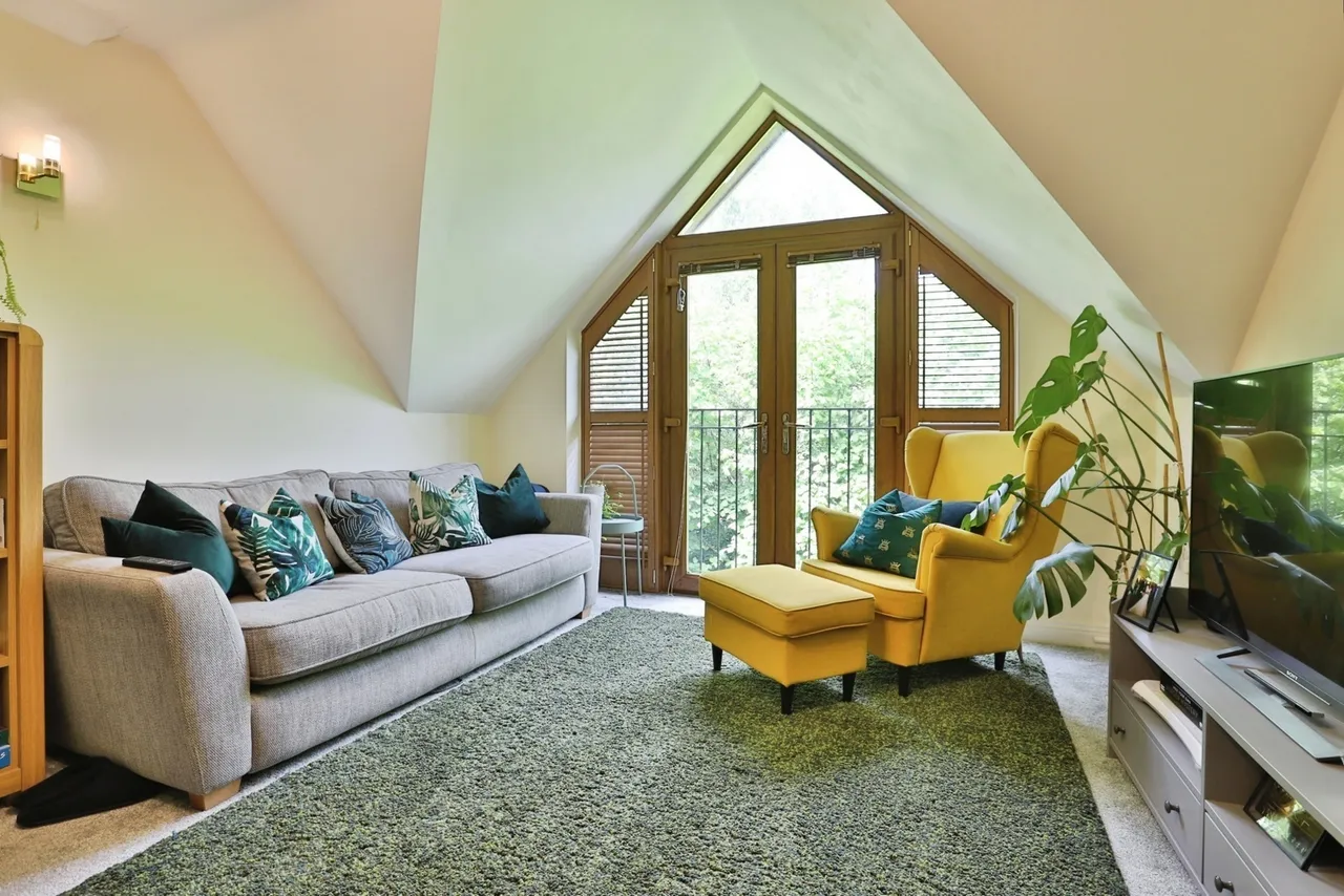 West Moors Road, Ferndown, BH22, photo 4