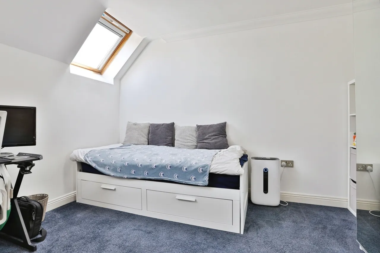 West Moors Road, Ferndown, BH22, photo 12